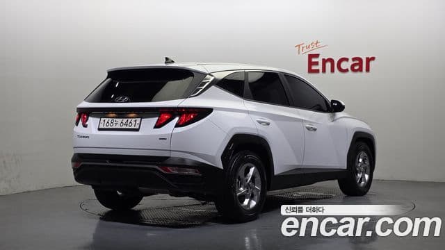 Hyundai Tucson (NX4) 2