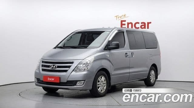 Hyundai Grand Starex