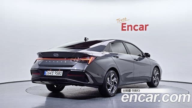 Hyundai The New Avante (CN7) 2