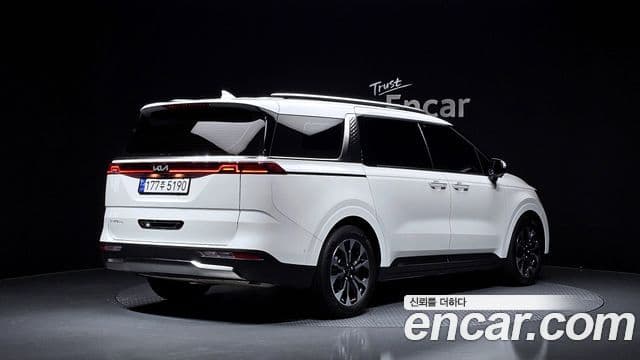 Kia Carnival 4th Gen 2