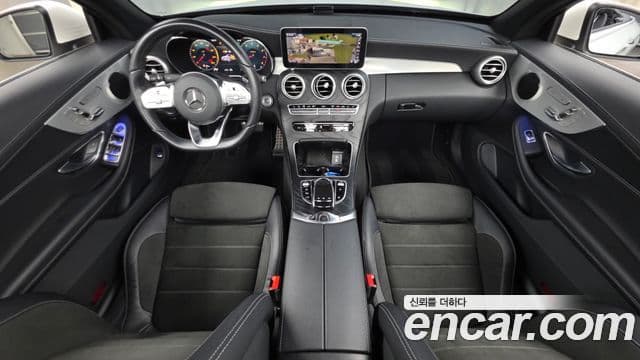Mercedes-Benz C-Class W205 4
