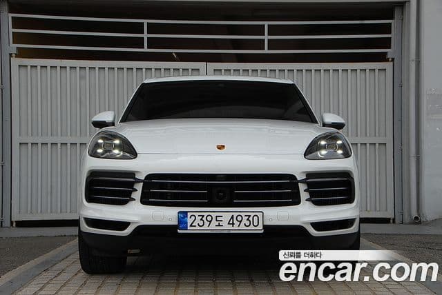 Porsche Cayenne (PO536) — 1