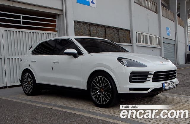 Porsche Cayenne (PO536) 4