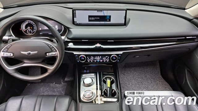 Genesis G80 (RG3) 4