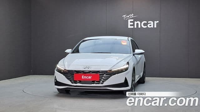 Hyundai Avante (CN7) 2