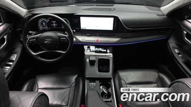 Hyundai The New Grandeur IG Hybrid 4