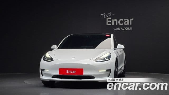 Tesla Model 3 3