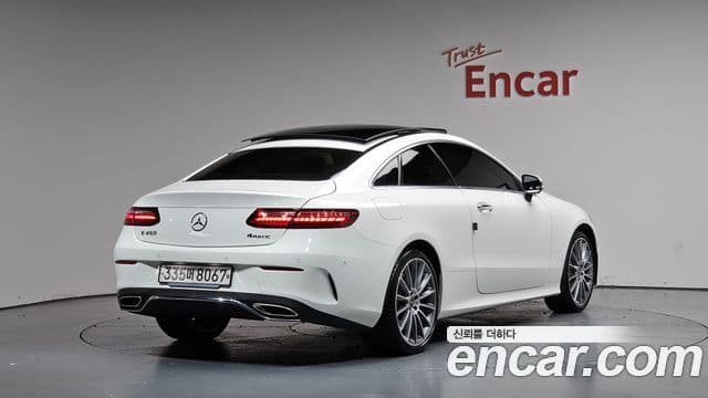 Mercedes-Benz E-Class W213 2