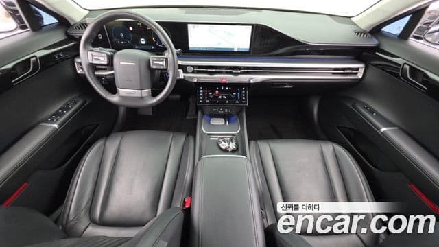 Hyundai Grandeur (GN7) 4