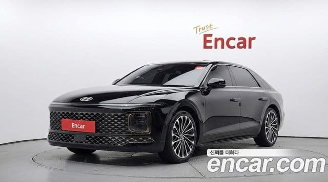 Hyundai Grandeur (GN7) — 1