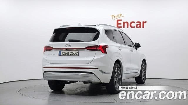 Hyundai The New Santa Fe 3