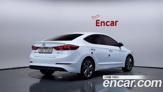 Hyundai Avante AD 2