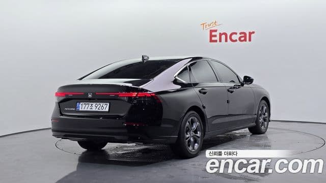 Honda Accord 11th Gen 2