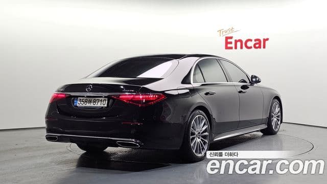 Mercedes-Benz S-Class W223 2