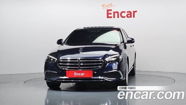 Mercedes-Benz E-Class W213 3