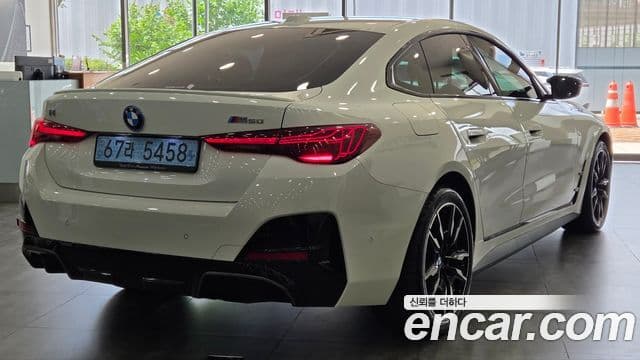 BMW i4 2