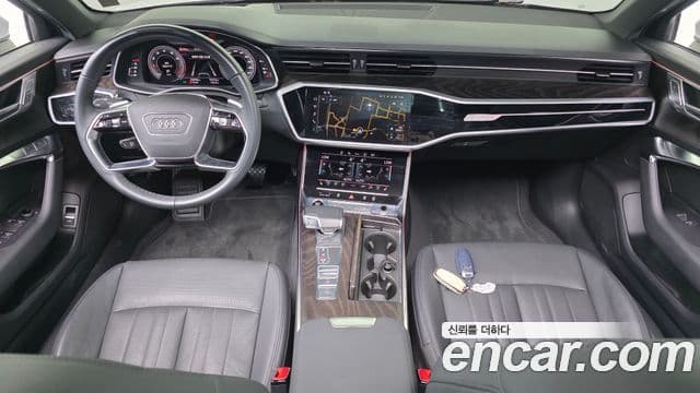 Audi A6 (C8) 4