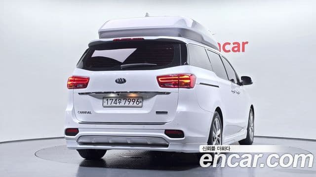 Kia The New Carnival 4