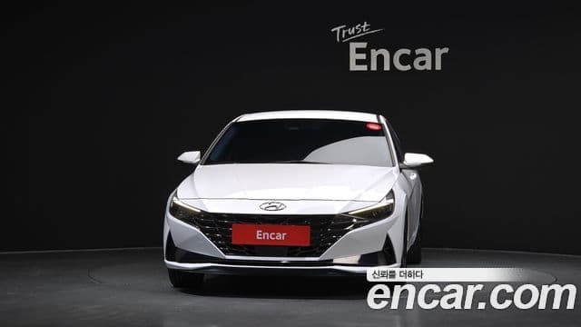 Hyundai Avante Hybrid (CN7) 2