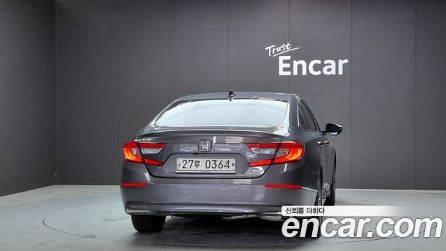 Honda Accord 10th Gen 3