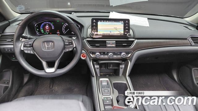 Honda Accord 10th Gen 4