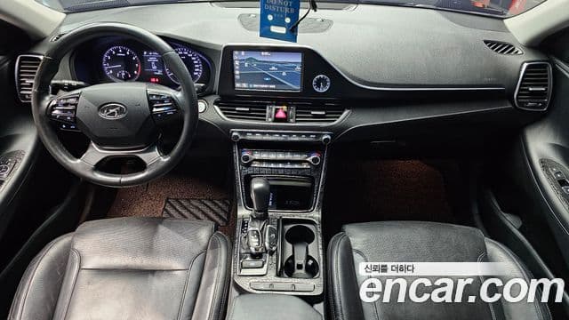 Hyundai Grandeur IG 4