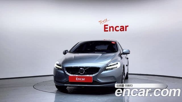 Volvo V40 2