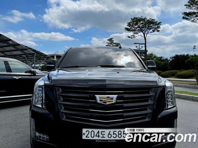 Cadillac Escalade 1