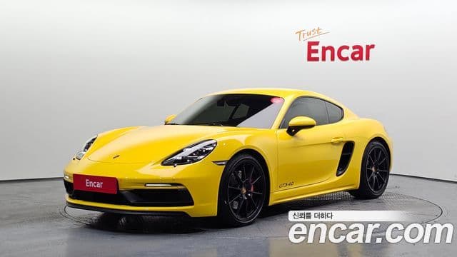 Porsche 718 Cayman 1