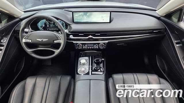 Genesis G80 (RG3) 4