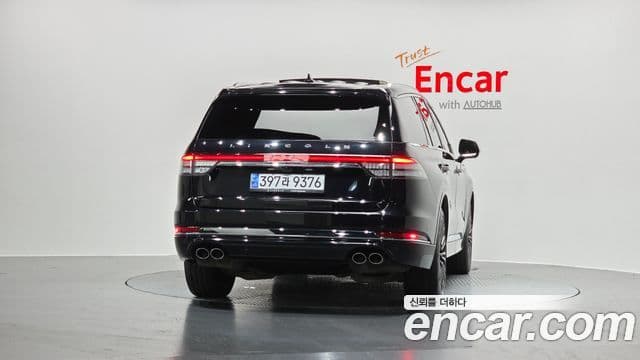 Lincoln Aviator 2nd Gen 4