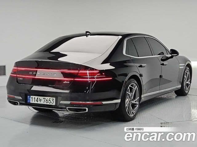 Genesis G90 (RS4) 3