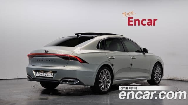Hyundai The New Grandeur IG 2
