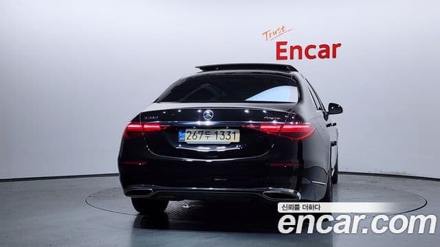 Mercedes-Benz S-Class W223 3