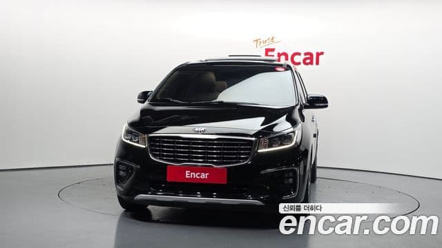 Kia The New Carnival 3