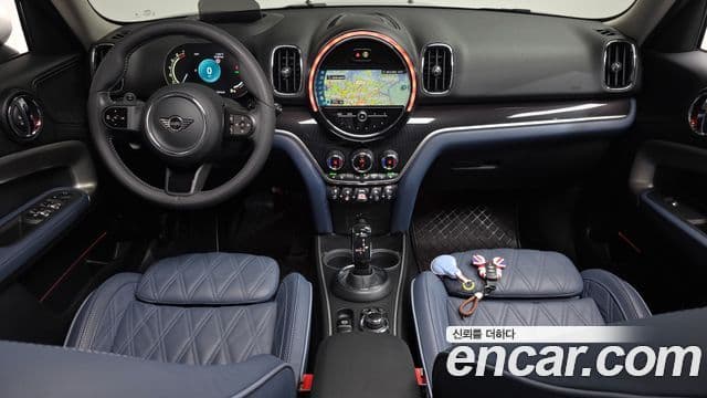 MINI Cooper S Countryman 4