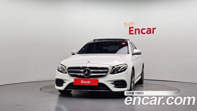 Mercedes-Benz E-Class W213 2
