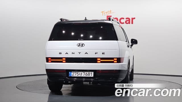 Hyundai Santa Fe (MX5) 4