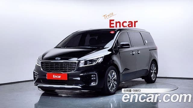 Kia The New Carnival — 1