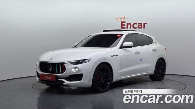 Maserati Levante — 1