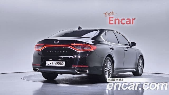 Hyundai Grandeur IG 2