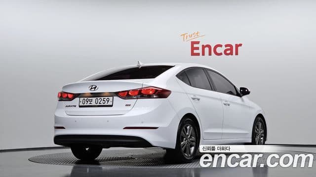 Hyundai Avante AD 2