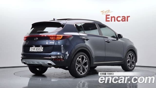 Kia Sportage The Bold 2