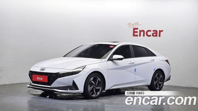 Hyundai Avante (CN7) 1
