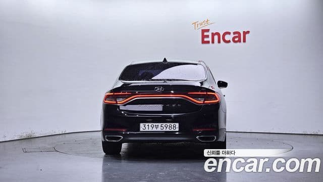 Hyundai Grandeur IG 3