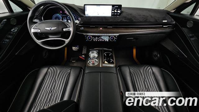 Genesis G80 (RG3) 4