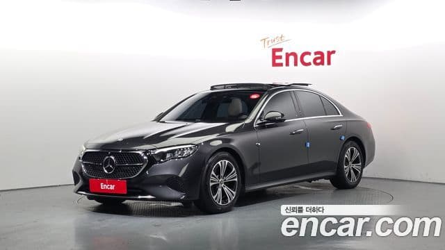 Mercedes-Benz E-Class W214