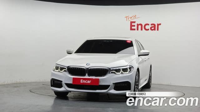 BMW 5 Series (G30) 3