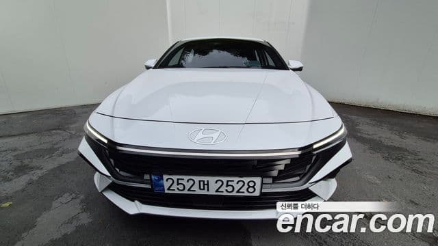 Hyundai The New Avante (CN7) 3