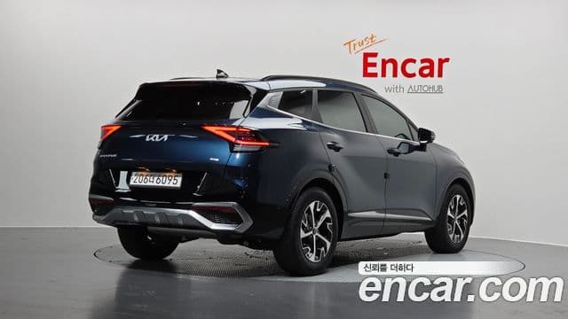 Kia Sportage 5th Gen Hybrid 2